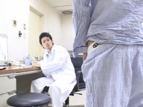【男の門｜ゲイ動画｜スーパースリー】ギン起ちチンポをわざと見せたら イケメンドクター編